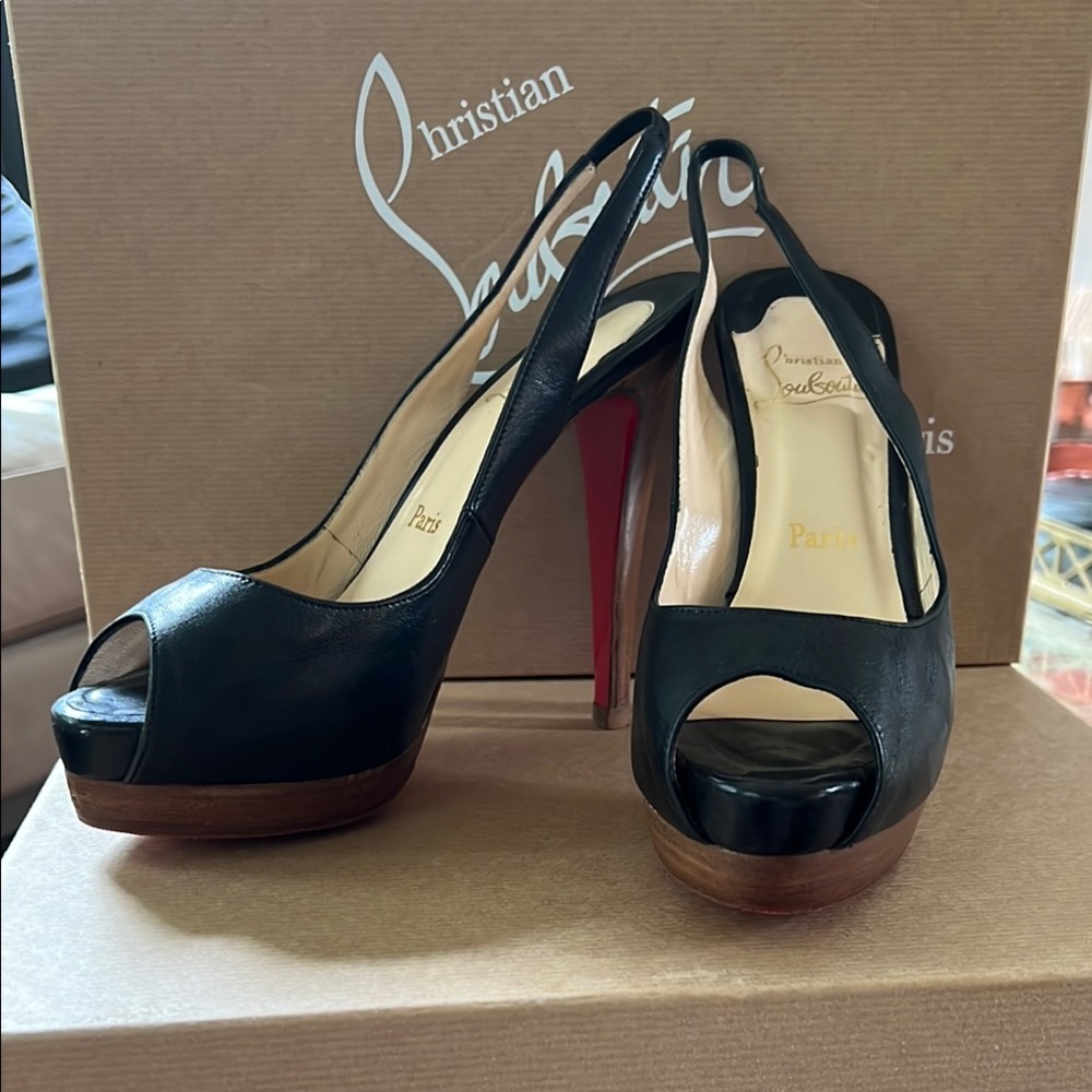 Christian Louboutin Black Stiletto Heels with Red Soles 38.5